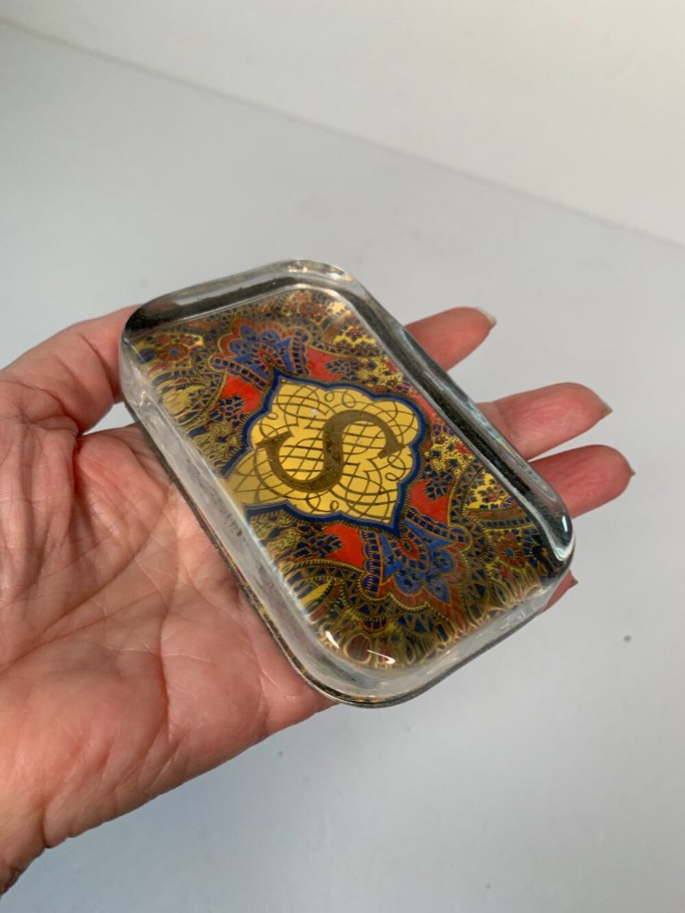 Punch Studio Solid Glass Paperweight Gold Foiled Embossed "S" Monogram - Picture 5 of 5